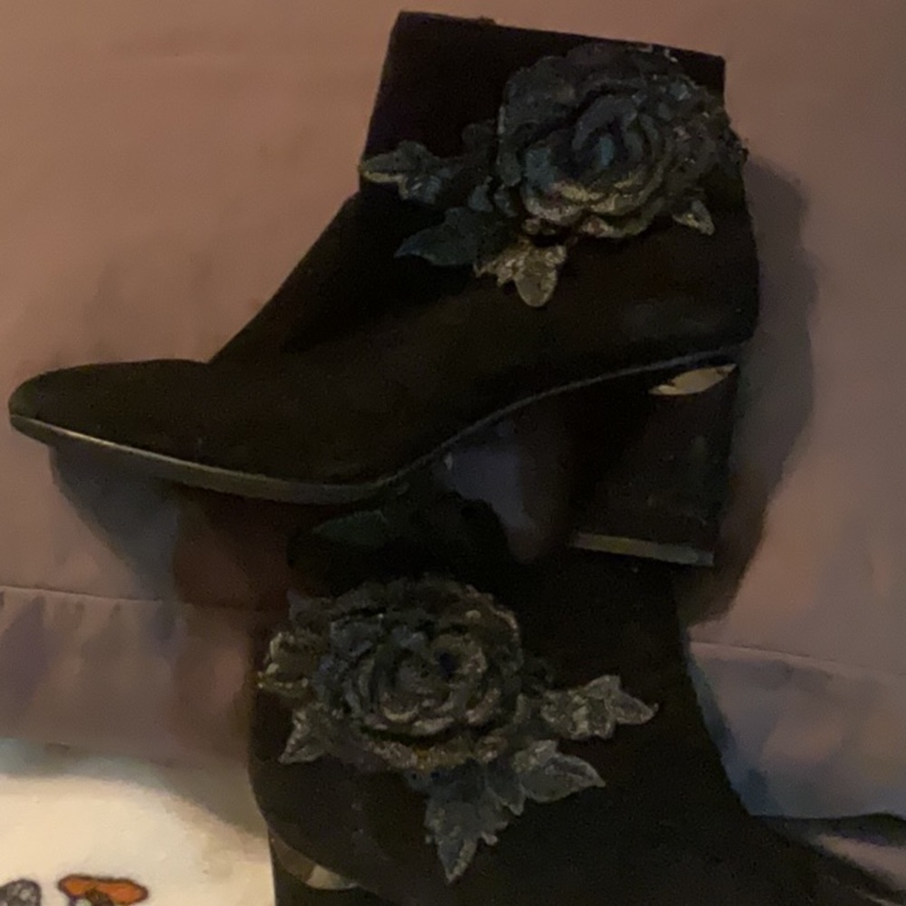 Azura boots